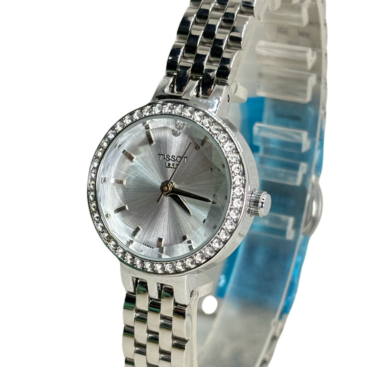 ساعت مچی زنانه تیسوت ظریف بند استیل نگین دار کد ۲۷1