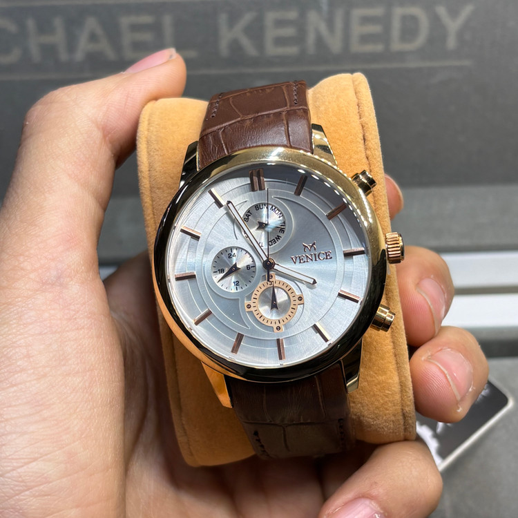 ساعت مچی مردانه venice اورجینال سه موتور کد 156